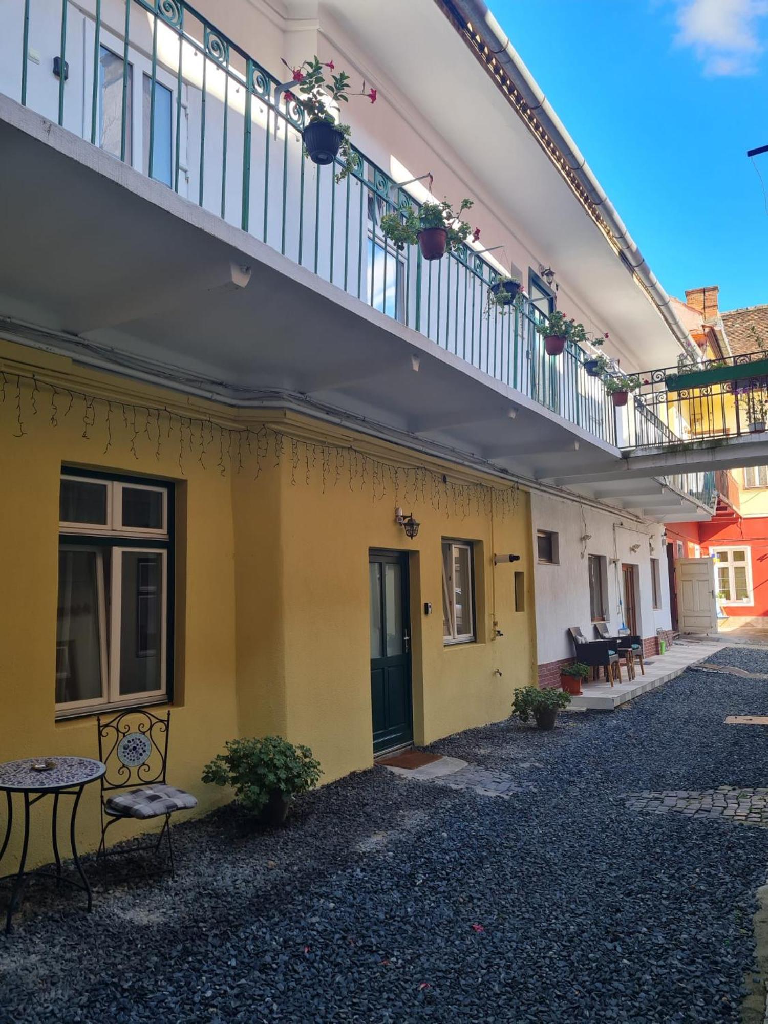 Apartament Central V&P Sibiu Luaran gambar